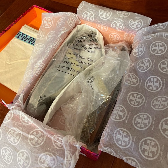 Brand New Tory Burch Miller Cloud Sandal size 6.5 - Picture 5 of 7